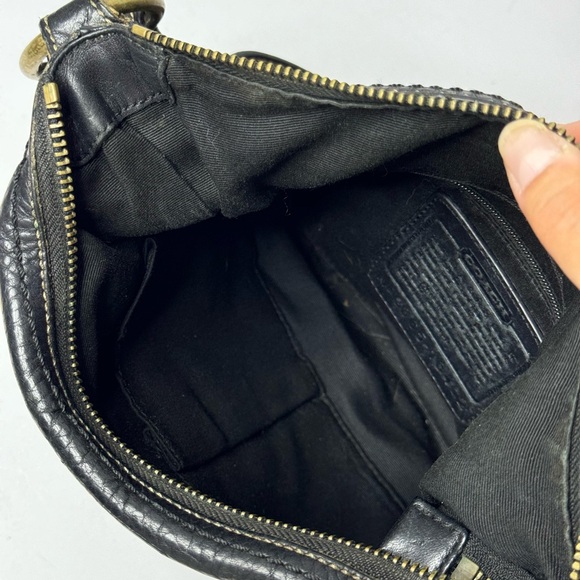 Coach Leather Trim Black Signature Logo Crossbody Bag G065-10402 - Picture 5 of 9